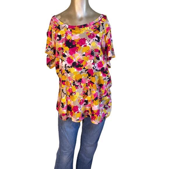 Nicole Miller women size 2x floral short sleeve top - Picture 1 of 3